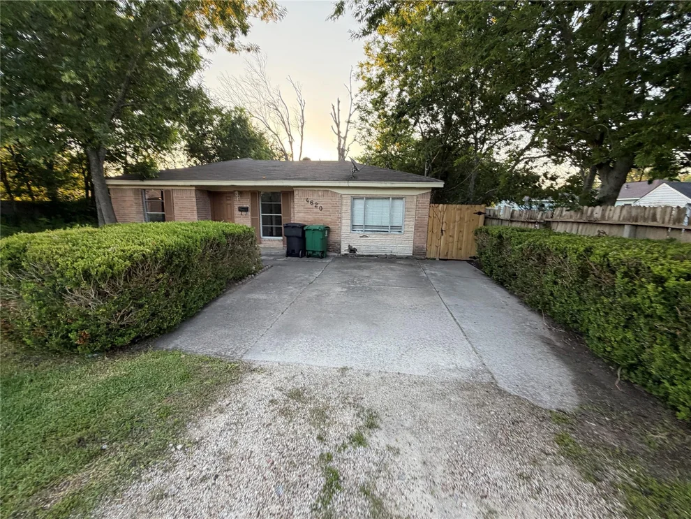 Unit for sale at 4620 Werner Street, Houston, TX 77022