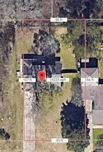Unit for sale at 206 Sherbrook Circle, Conroe, TX 77385