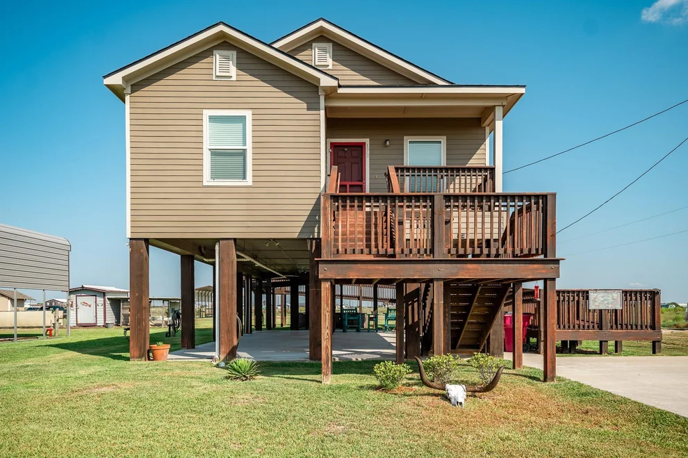 Unit for sale at 172 Curlew Street, Sargent, TX 77414