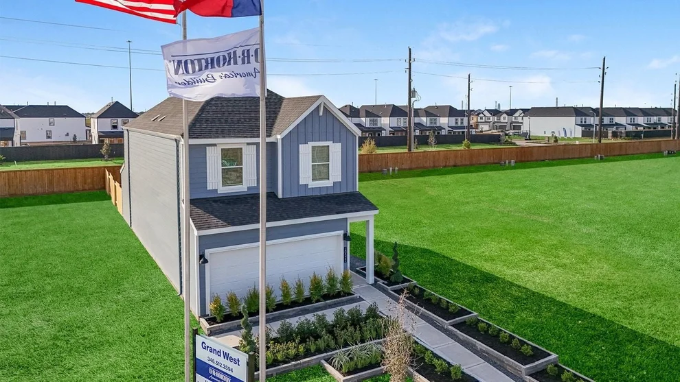 Unit for sale at 2815 Glengary River Way, Houston, TX 77051