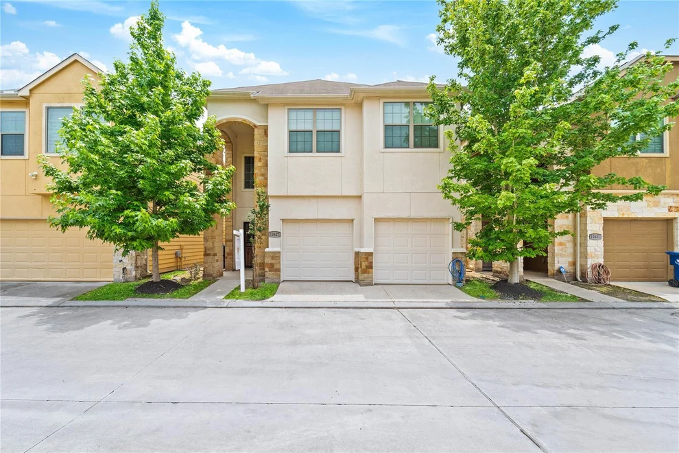 Unit for sale at 12627 Ashford Shore Drive, Houston, TX 77072