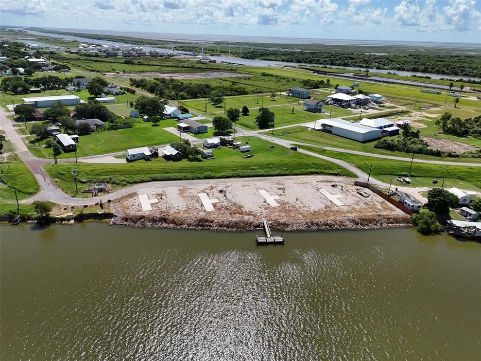 Unit for sale at 1959 Fisher Street, Matagorda, TX 77457