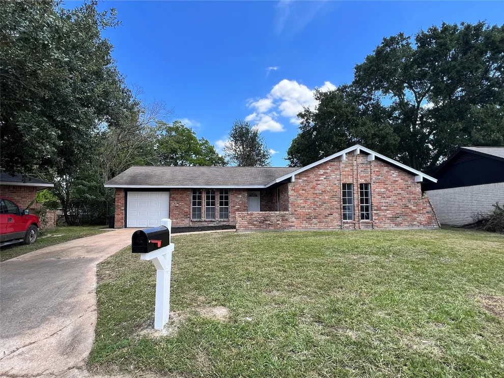Unit for sale at 8718 Chipping Lane, Houston, TX 77088