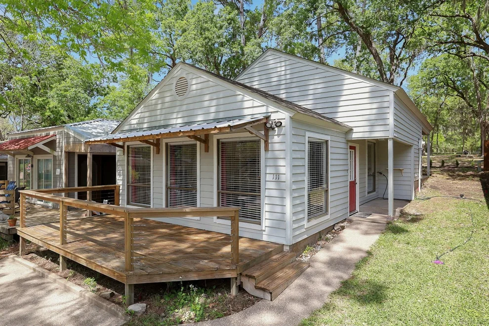 Unit for sale at 111 Harbour Row Drive, Coldspring, TX 77331