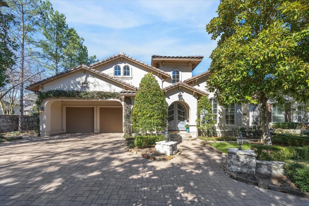 Unit for sale at 78 Angelique Way, The Woodlands, TX 77382