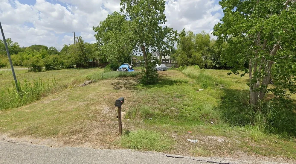 Unit for sale at 5101 Jezebel Street, Houston, TX 77033