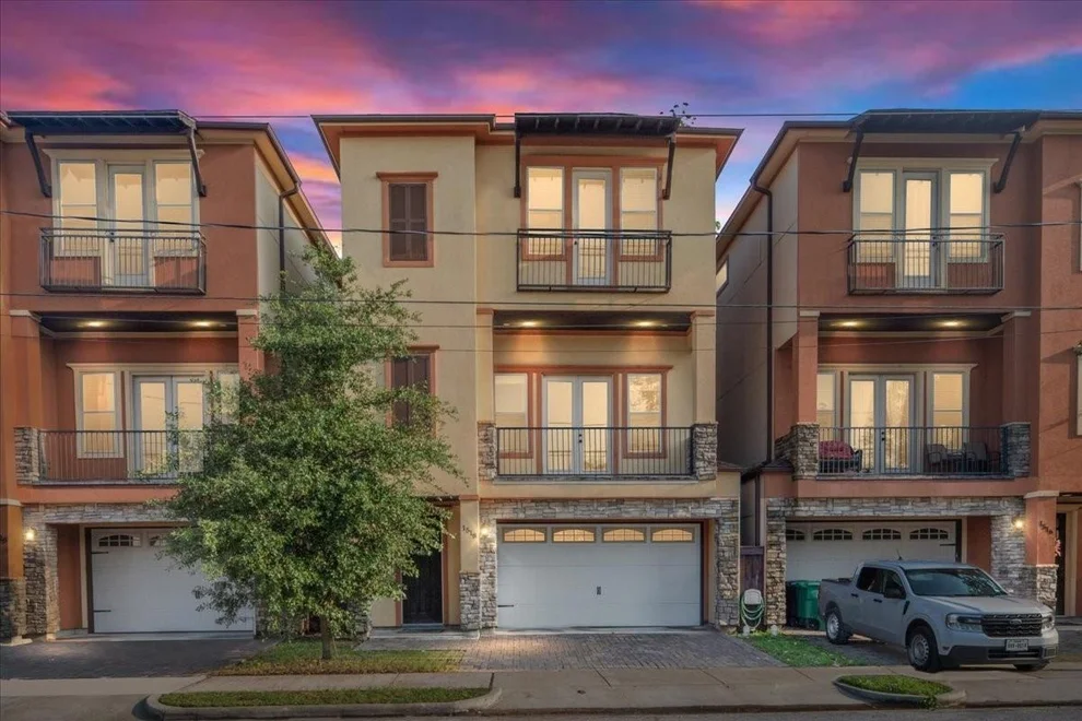 Unit for sale at 1518 Amundsen Street, Houston, TX 77009