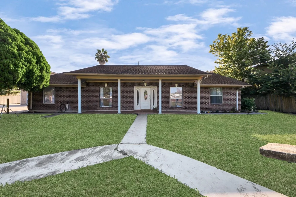 Unit for sale at 13610 Kaltenbrun Road, Houston, TX 77086
