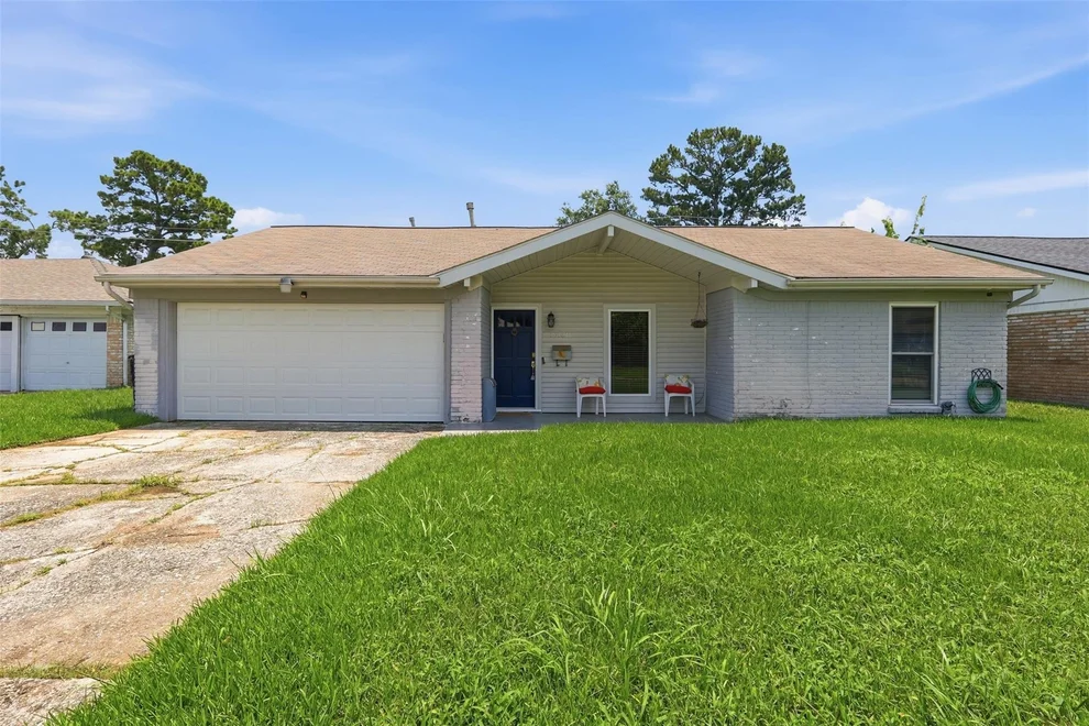 Unit for sale at 10130 Woodwick Street, Houston, TX 77016