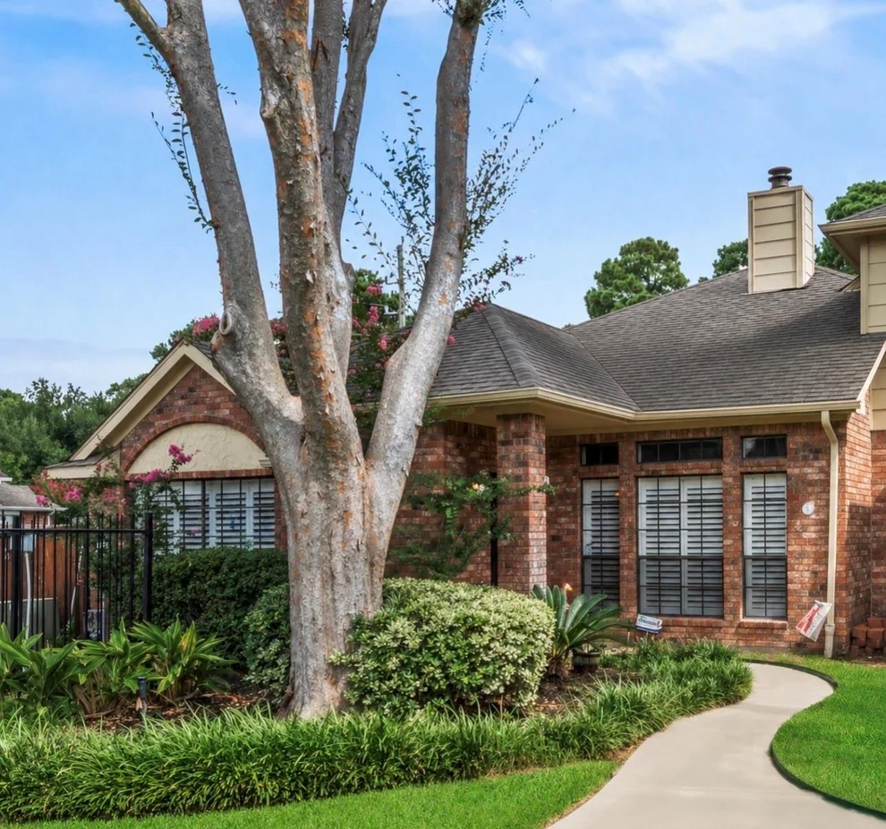 Unit for sale at 16419 N Eldridge Parkway, Tomball, TX 77377