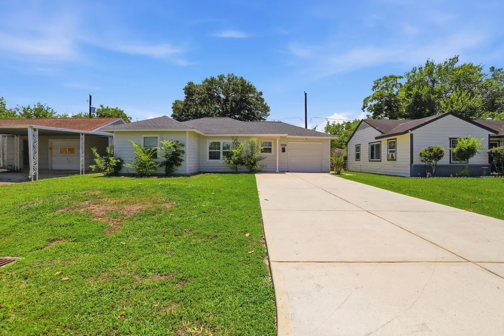 Unit for sale at 3026 Corksie Street, Houston, TX 77051