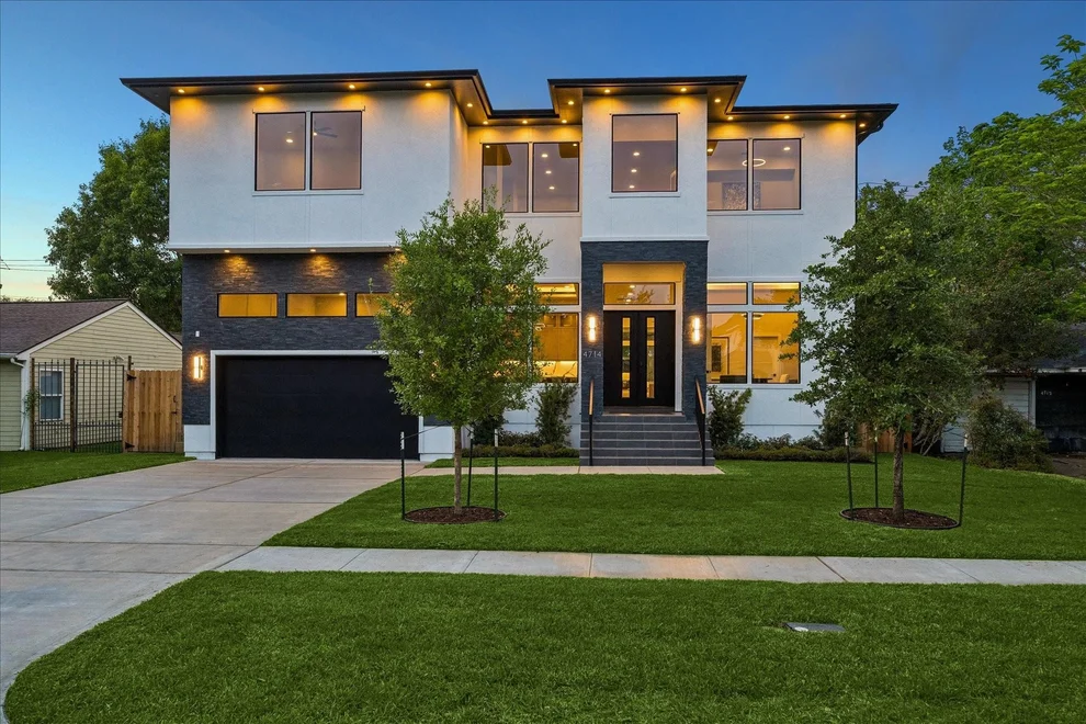 Unit for sale at 4714 Tamarisk Street, Bellaire, TX 77401