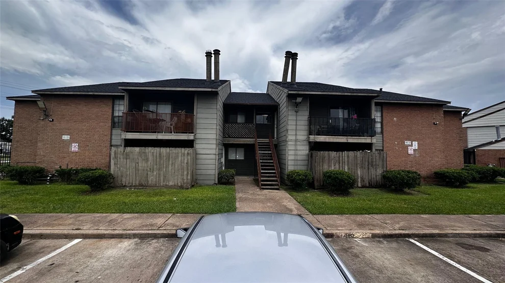 Unit for sale at 9090 S Braeswood Boulevard, Houston, TX 77074