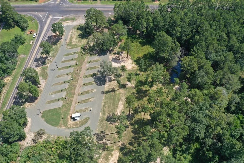Unit for sale at 7826 E Hwy 190 E, Newton, TX 75966