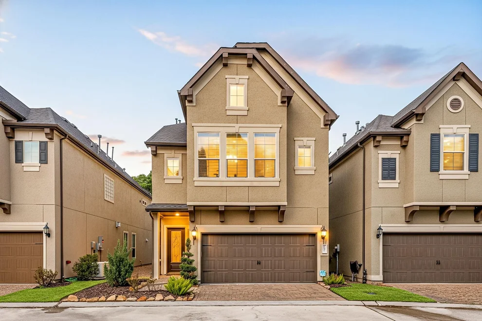 Unit for sale at 2833 Shadow Woods Court, Houston, TX 77043
