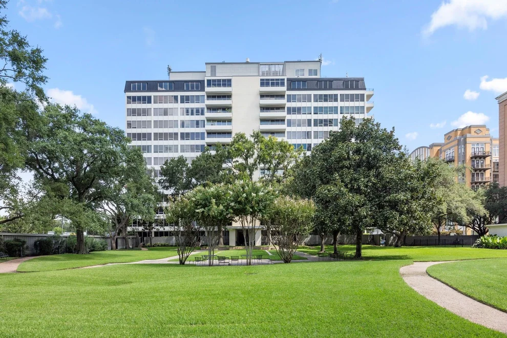 Unit for sale at 2701 Westheimer Road, Houston, TX 77098