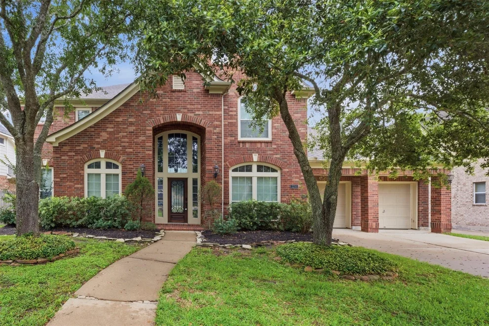 Unit for sale at 2210 Dali Ln Lane, Missouri City, TX 77459