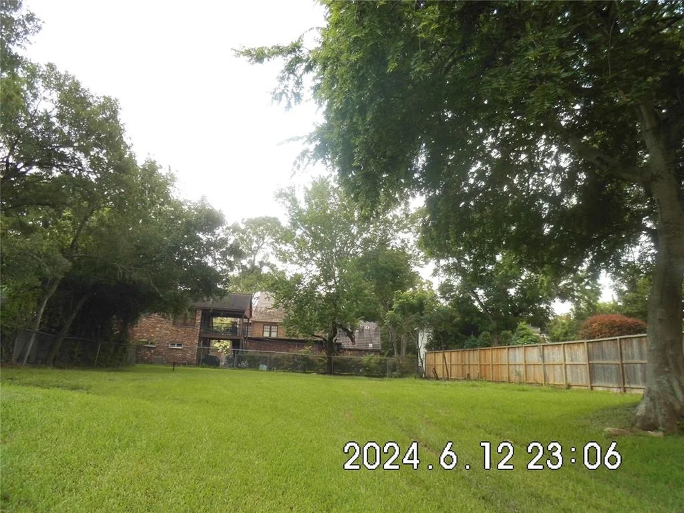 Unit for sale at 2341 Maroneal Street, Houston, TX 77030