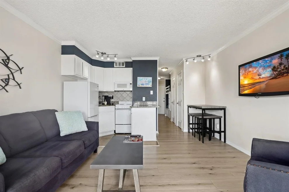 Unit for sale at 6102 Seawall Boulevard, Galveston, TX 77551