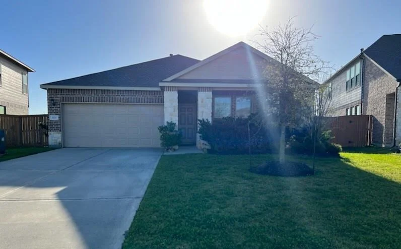 Unit for sale at 2225 Windy Sail Drive, Texas City, TX 77568