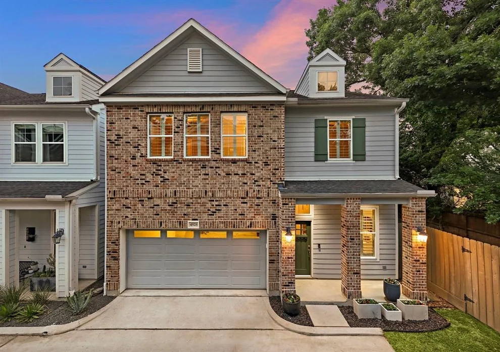 Unit for sale at 4926 Ella Boulevard, Houston, TX 77018