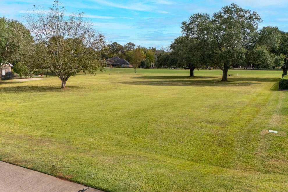 Unit for sale at 3926 Weston Drive, Fulshear, TX 77441
