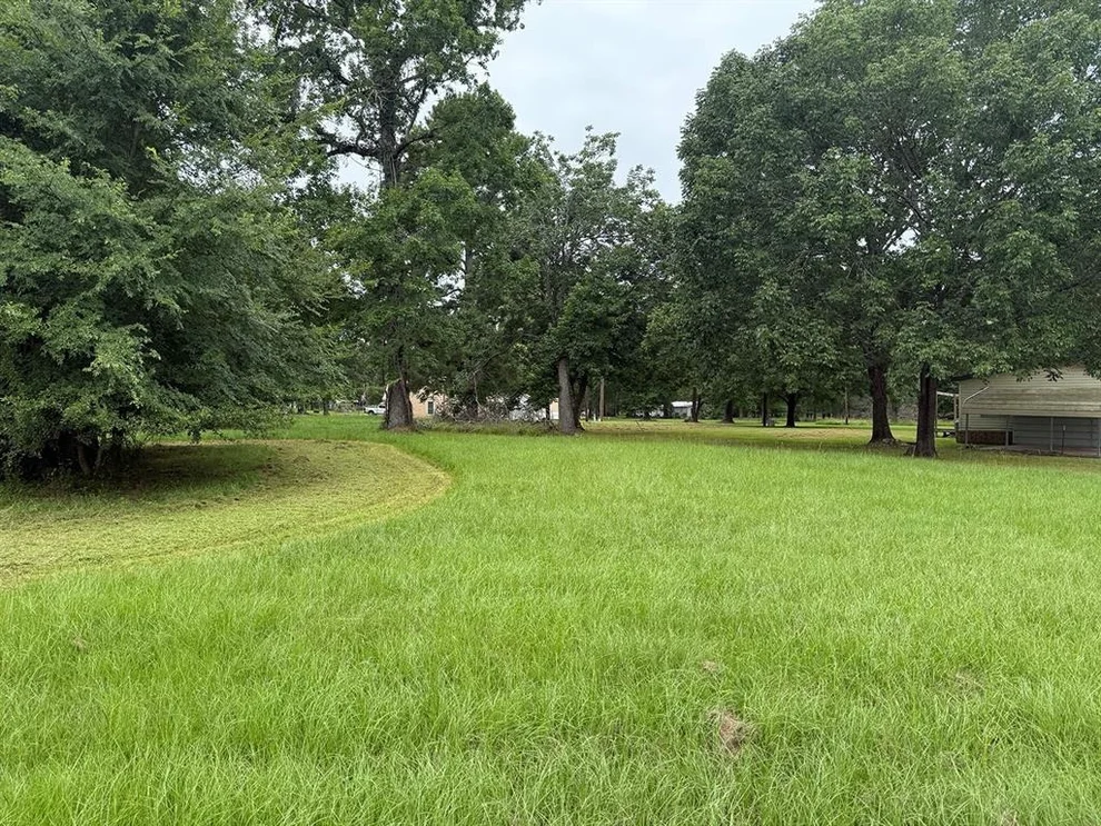 Unit for sale at Lot 7 Block 8 Monticello Street, Trinity, TX 75862