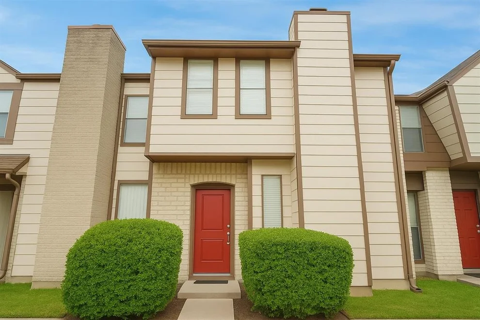 Unit for sale at 12400 Brookglade Circle, Houston, TX 77099