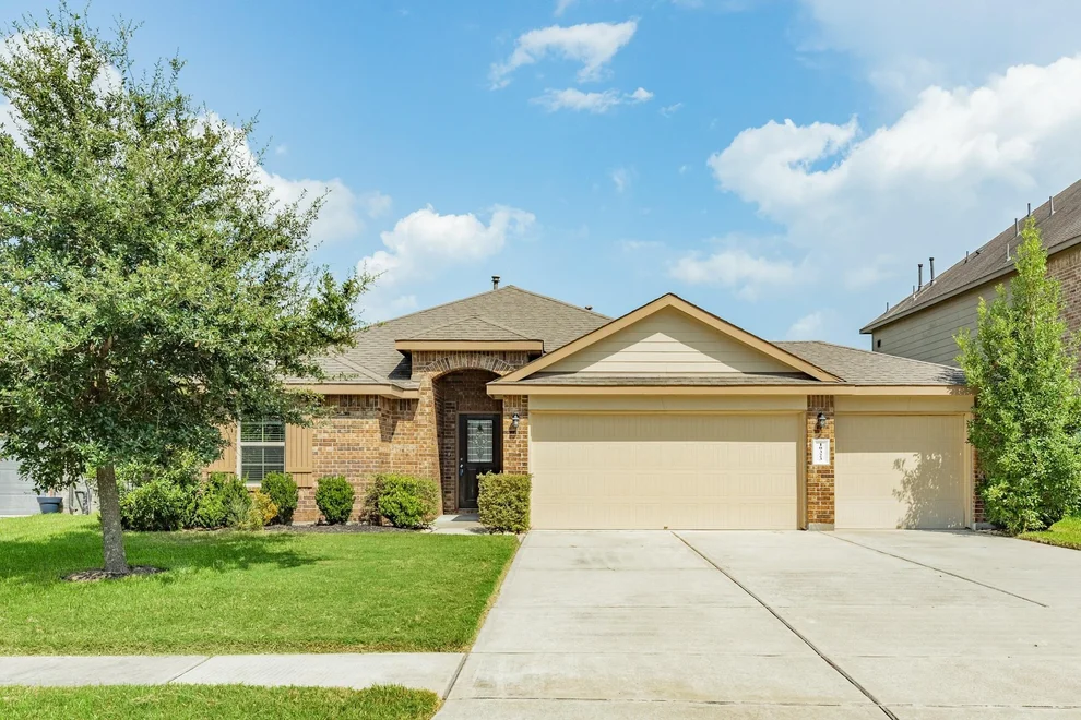 Unit for sale at 10323 Sill Prairie Drive, Rosharon, TX 77583