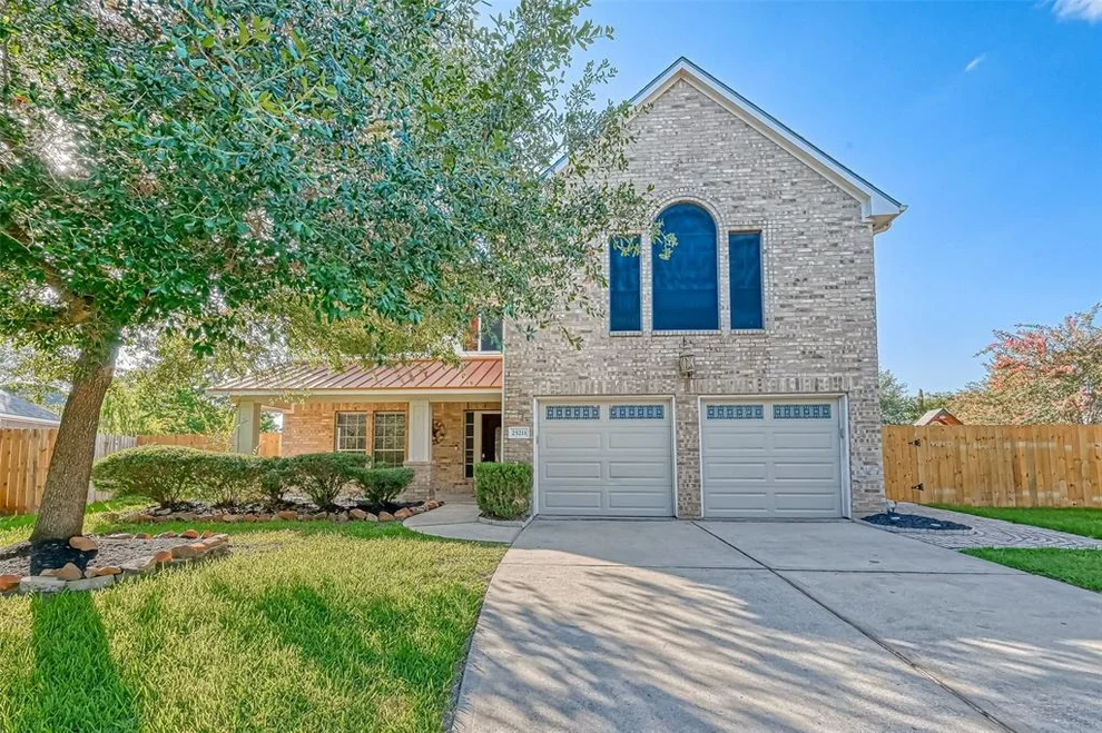 Unit for sale at 25211 Shalford Drive, Spring, TX 77389