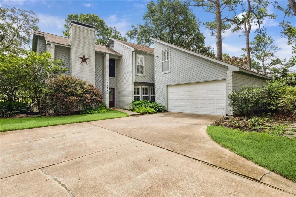 Unit for sale at 7306 Benwich Circle, Houston, TX 77095