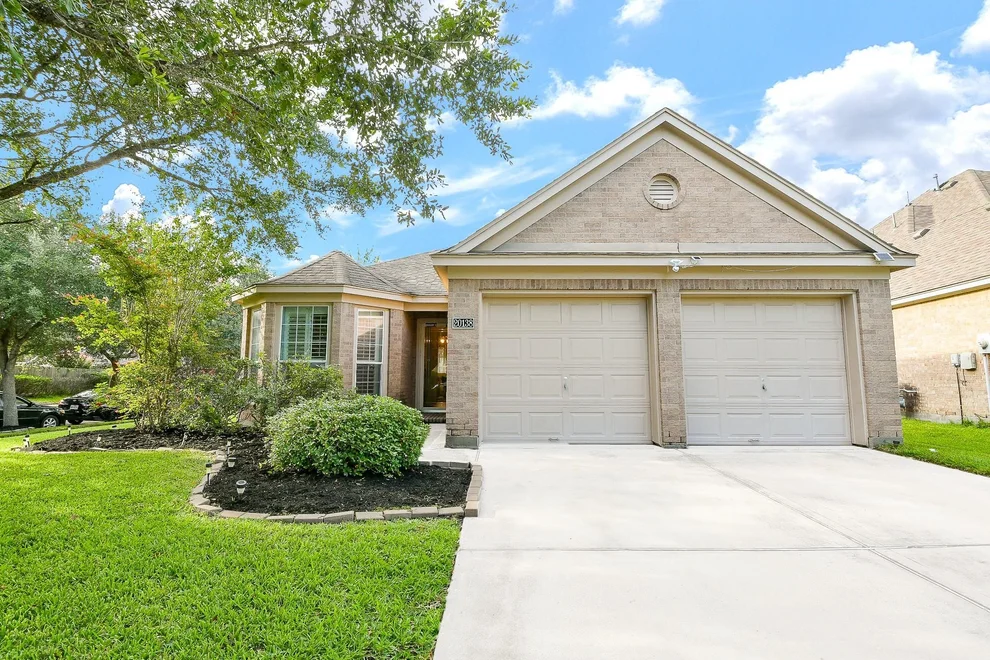 Unit for sale at 20138 East Lakebridge Ln, Richmond, TX 77407
