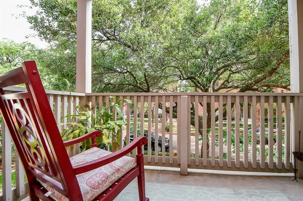 Unit for sale at 4041 Drake Street, Houston, TX 77005