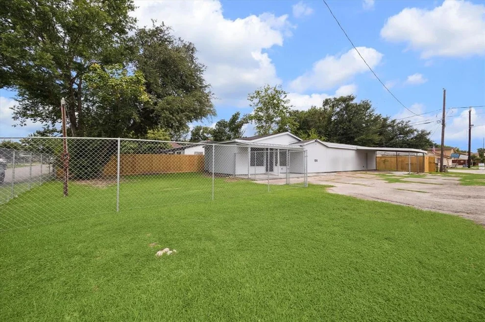 Unit for sale at 1514 Mercury Drive, Houston, TX 77029