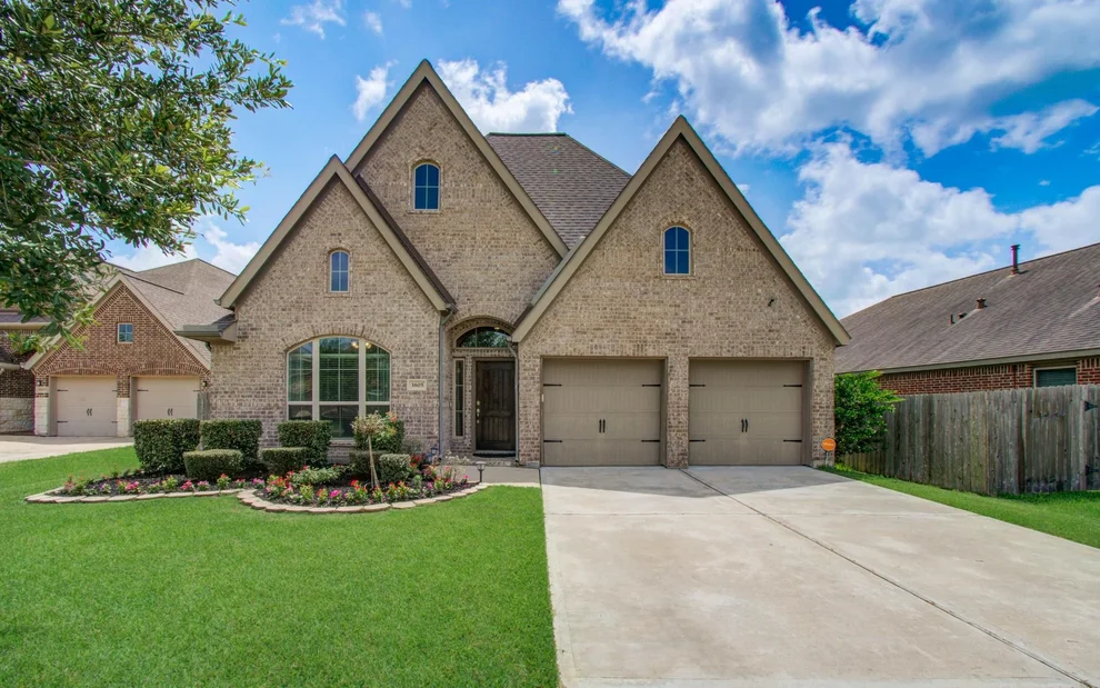 Unit for sale at 3605 Dolan Trail Court, Pearland, TX 77584