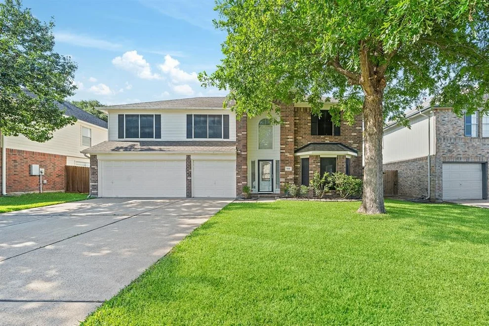 Unit for sale at 1959 Courtside Place Drive, Missouri City, TX 77489