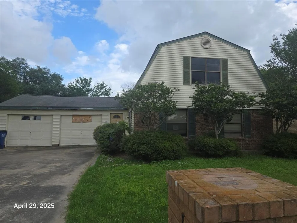 Unit for sale at 4209 Hiram Brandon Drive, Bay City, TX 77414