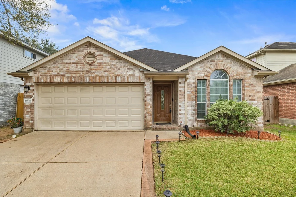 Unit for sale at 15626 Briargate Court, Houston, TX 77489