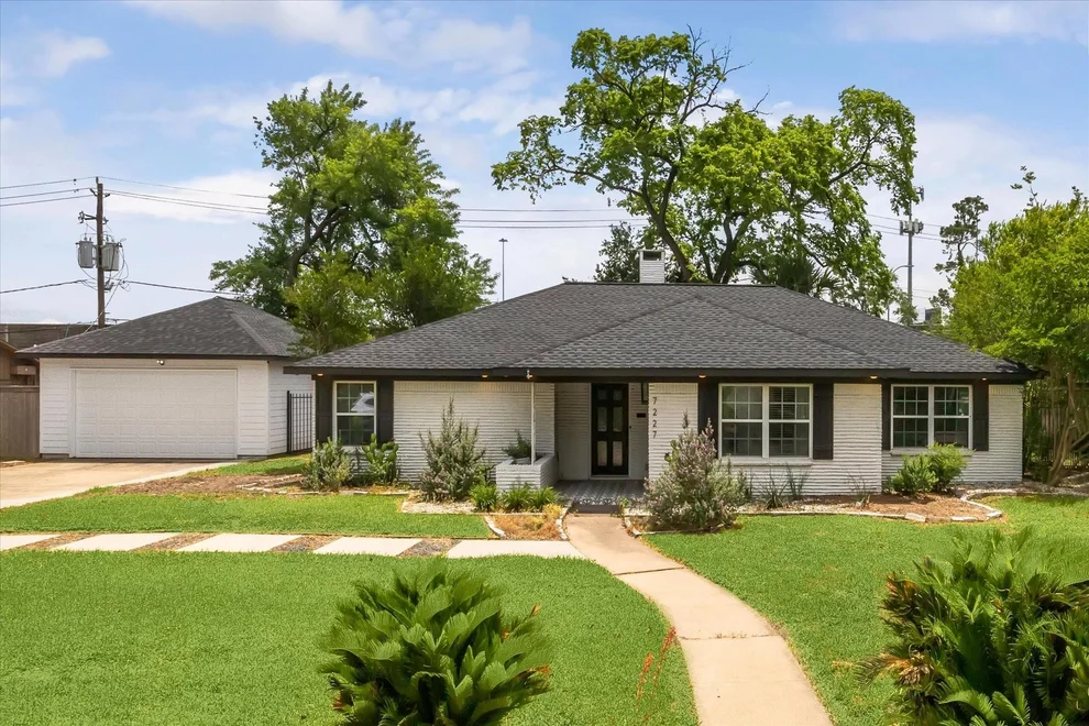 Unit for sale at 7227 Shavelson Street, Houston, TX 77055