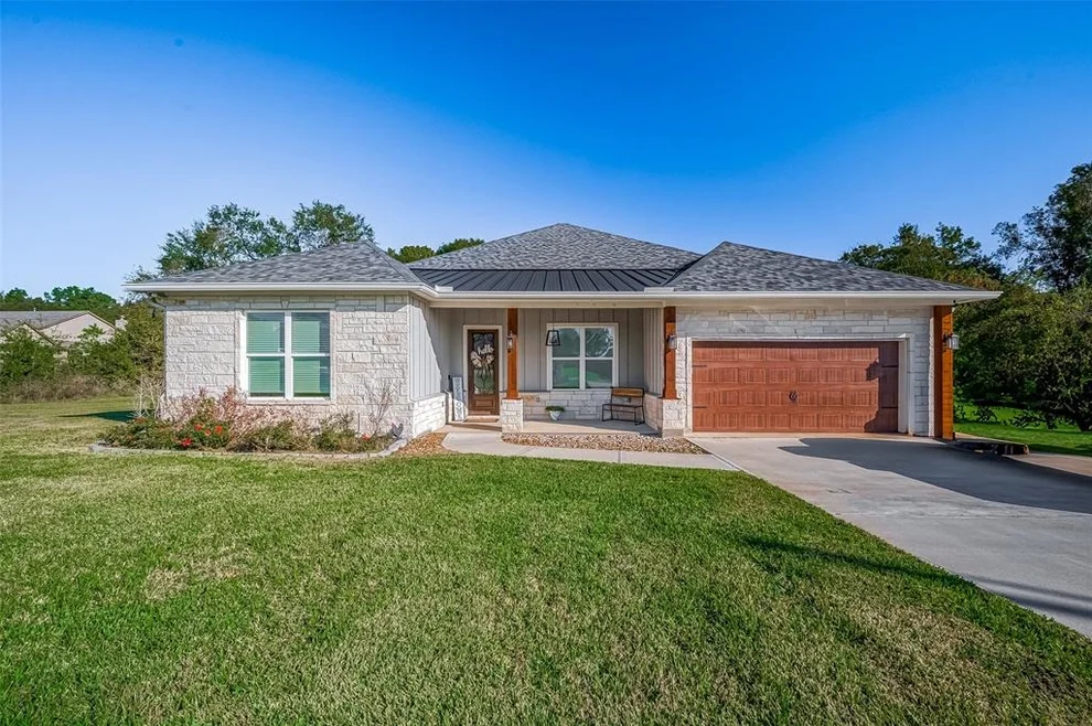 Unit for sale at 13300 Hidden Trail Court, Willis, TX 77318