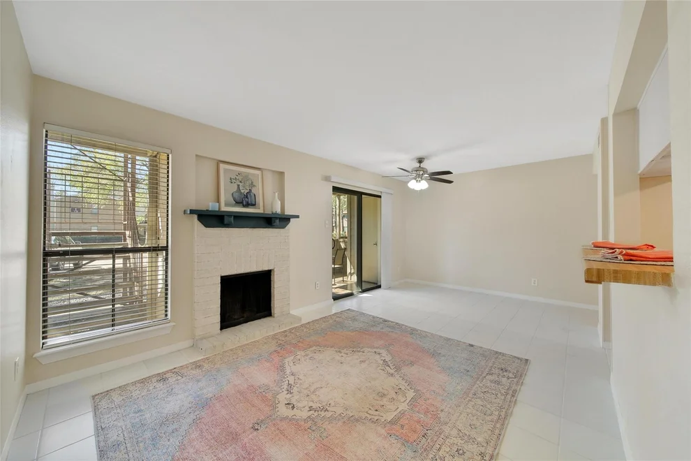 Unit for sale at 3500 Tangle Brush Drive, Spring, TX 77381