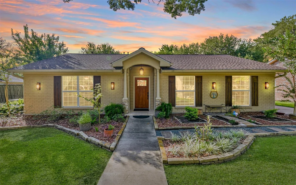 Unit for sale at 12407 Wedgehill Lane, Houston, TX 77077