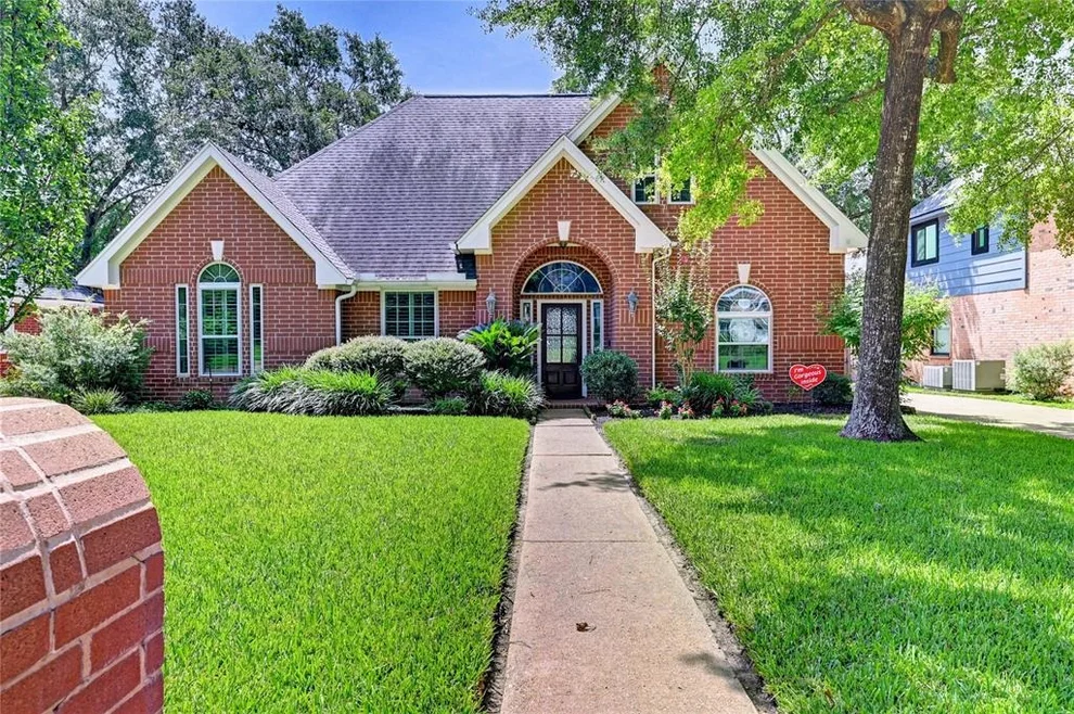 Unit for sale at 7611 Heathrow Lane, Spring, TX 77379