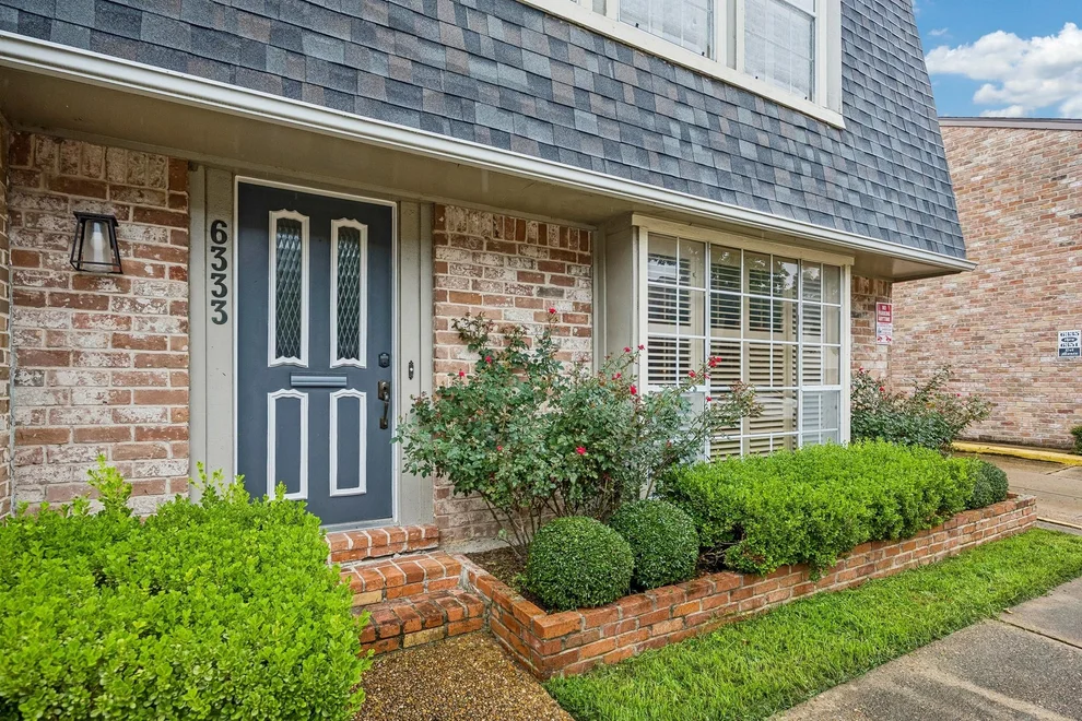 Unit for sale at 6333 Del Monte Drive, Houston, TX 77057