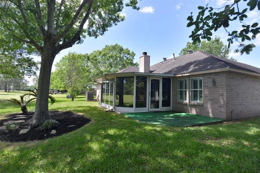 Unit for sale at 810 Birchview Court, Pearland, TX 77584
