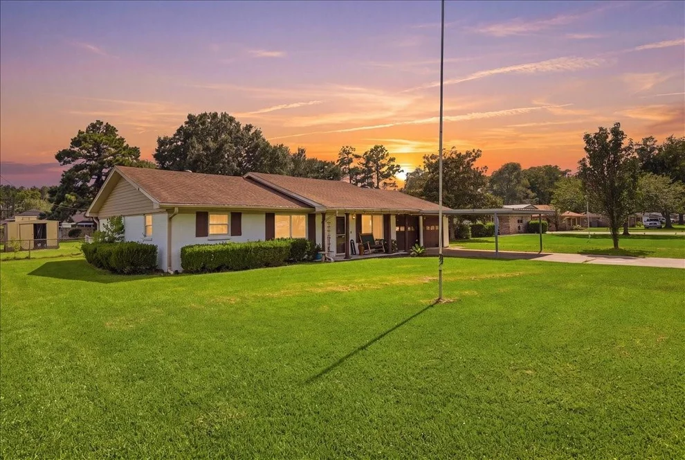 Unit for sale at 7845 Laurie Lane, Lumberton, TX 77657