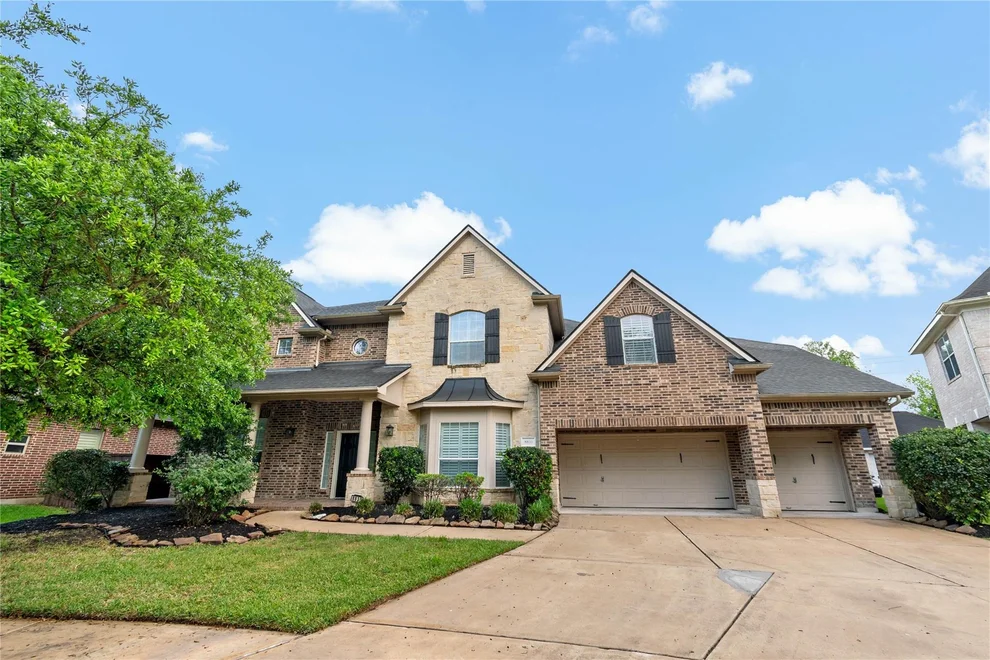 Unit for sale at 8835 Stowe Creek Lane, Missouri City, TX 77459