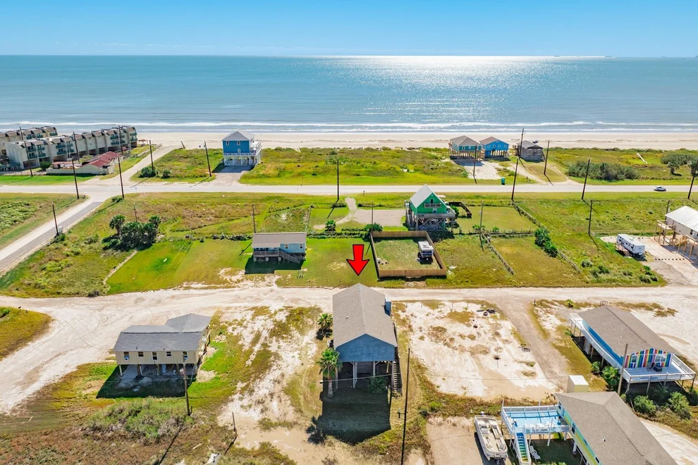 Unit for sale at 118 Lindrose Street, Freeport, TX 77541