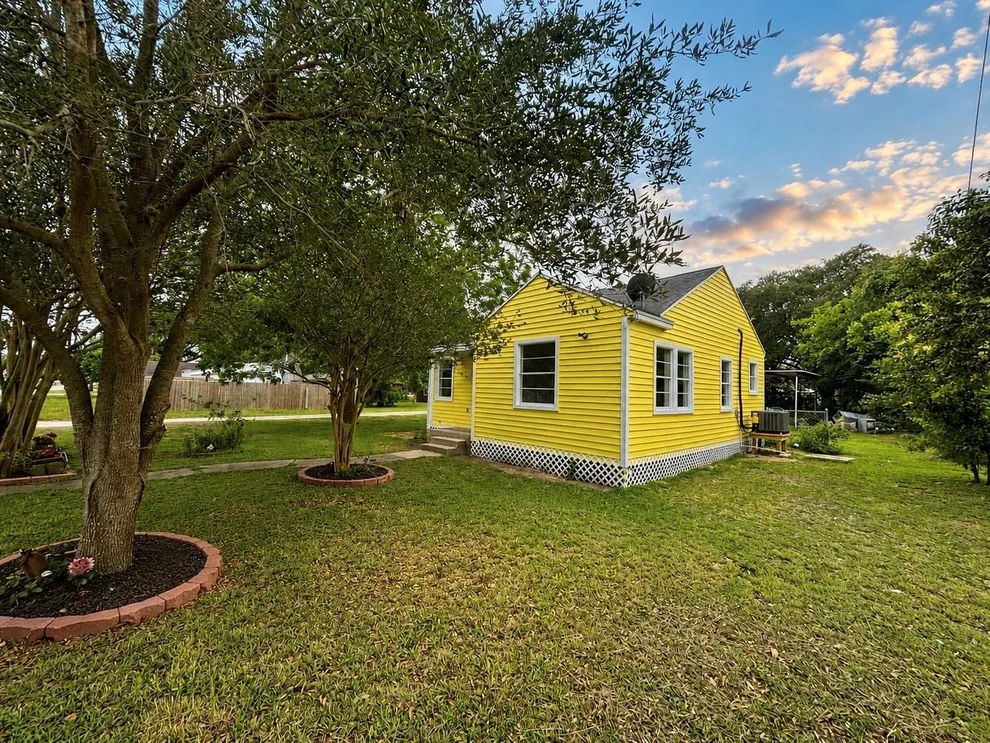 Unit for sale at 1109 4th Street, Palacios, TX 77465