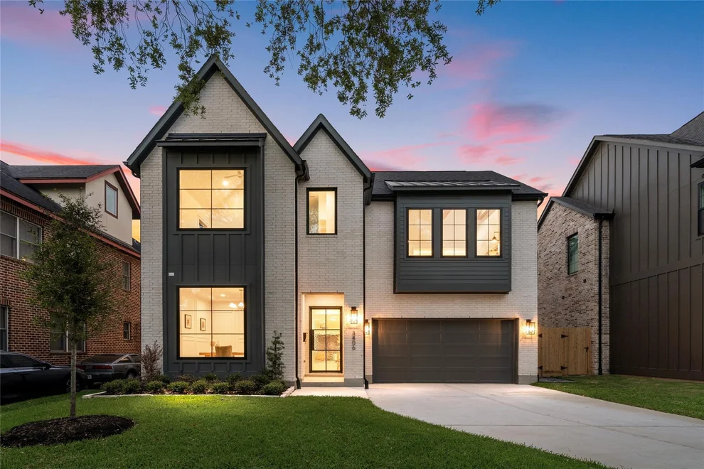 Unit for sale at 3406 Rice Boulevard, Houston, TX 77005